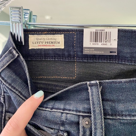 Levi’s Premium 510 Skinny Taper Flex Dark Jeans - Picture 6 of 9